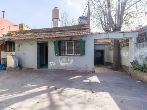 Casa en Venta en Burzaco, USD 47.000