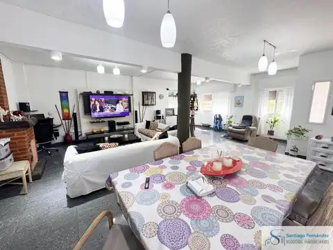 Casa en venta c/ cochera en Manzanares