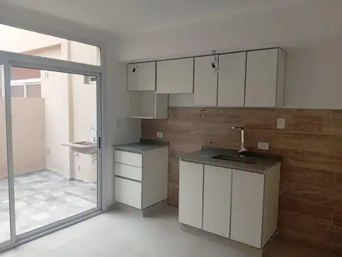 Casa en Venta en Merlo, USD 80.000