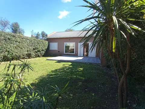 ALQUILER CASA 2 DORM - PARQUE - 454 e/ 28 bis y 29 - CITY BELL - LA PLATA