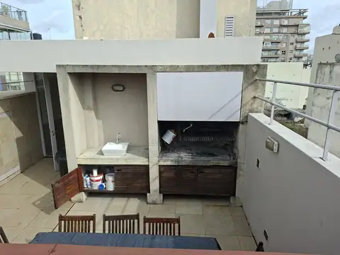 3 AMB FRTE BALCON DORM SUITE 2 BAÑOS PATIO EXCELENTE ESTADO