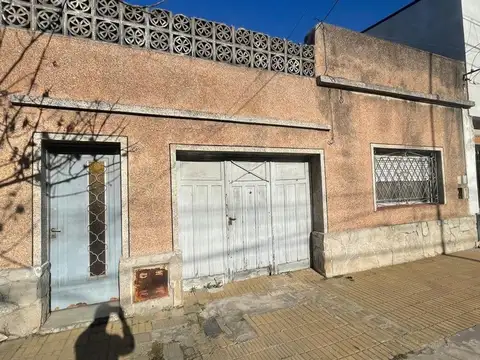 Casa 4 AMBIENTES + DEPTO 2 AMBIENTES EN BLOCK 