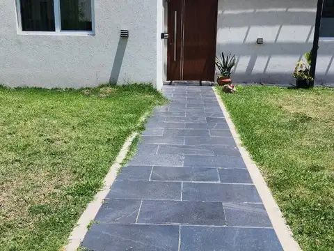 Casa en Venta en San Sebastian, USD 140.000