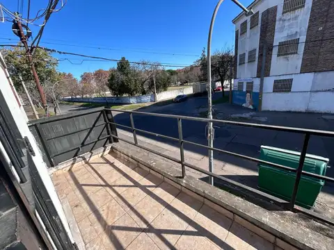 Departamento en Alquiler en General Jose De San Martin, $ 450.000