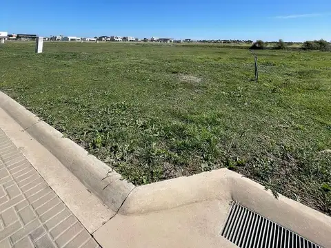 Terreno en Venta en Guillermo E Hudson, USD 95.000