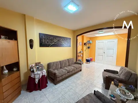 Av. Argentina 4346 - Villa Ballester