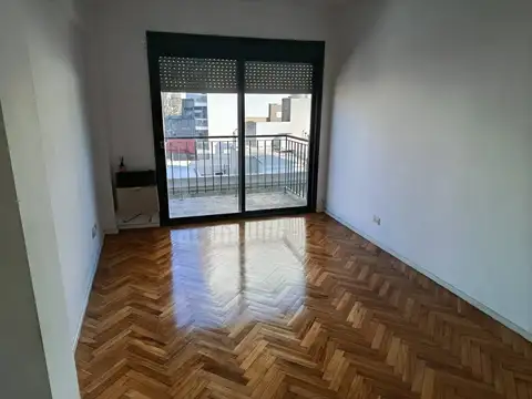 Juan Agustin Maza 400, Piso 5