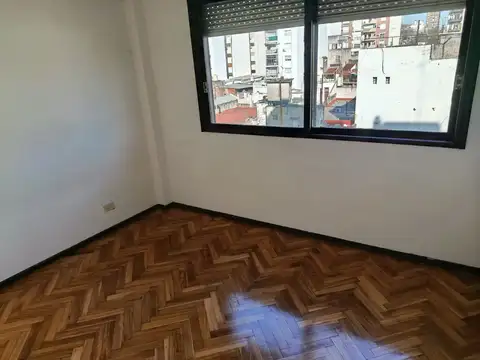 Lindo departamento de 2 ambientes con balcon - excelente zona