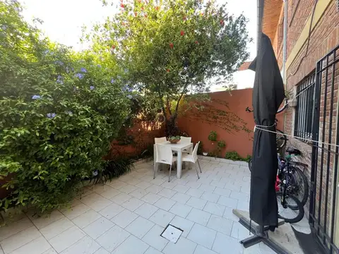 Duplex en venta zona Olivos
