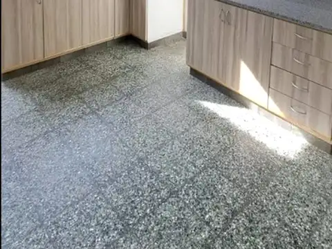 Depto Tipo Casa en Alquiler de 2 dormitorios