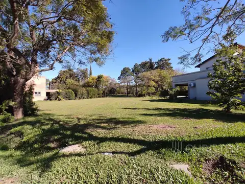 Terreno en Venta en Club De Campo El Paso, USD 300.000