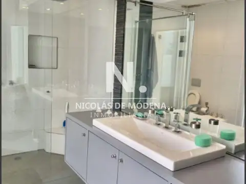 Casa en Venta en Península, USD 950.000