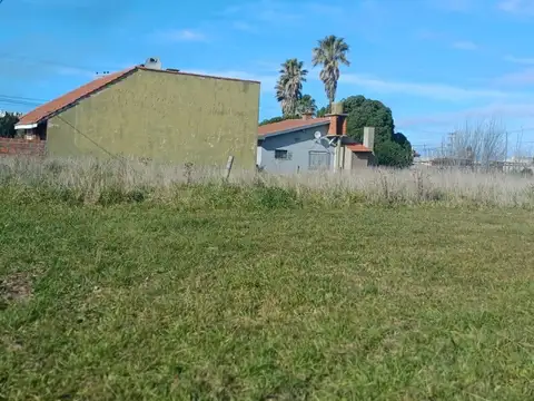 Terreno en Venta 15  mts Frente