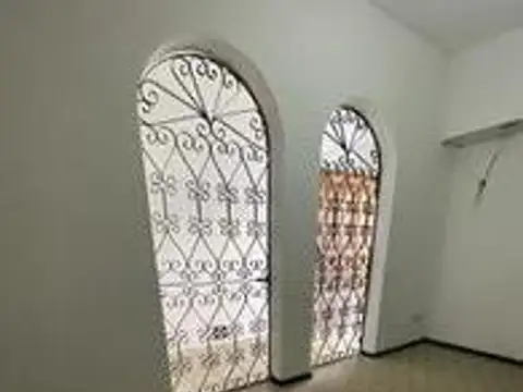 Depto Tipo Casa en Venta de 5 ambientes