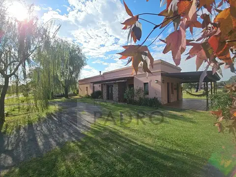 Casa en Venta en Santa Irene, USD 218.000