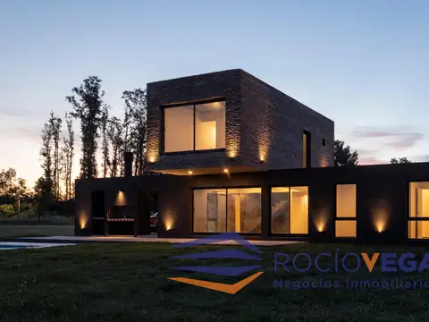 Casa en Venta Barrio Los Juncos Lujan