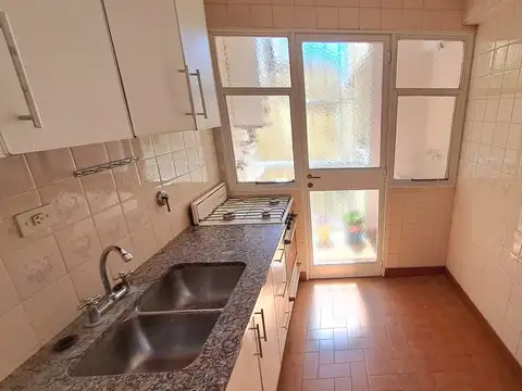 Departamento en Alquiler 50 años