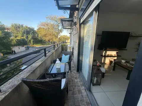 Depto Tipo Casa en Venta de 3 ambientes