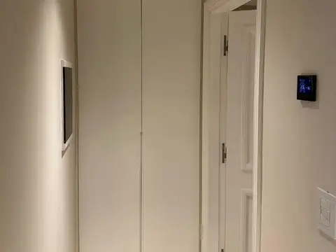 Hipólito Yrigoyen 1400 , Piso 3
