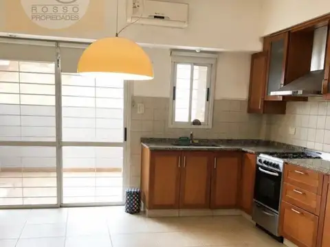 Depto Tipo Casa en Venta de 4 ambientes