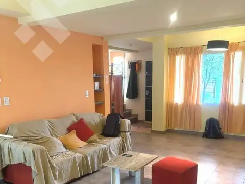 Depto Tipo Casa en Venta de 4 ambientes