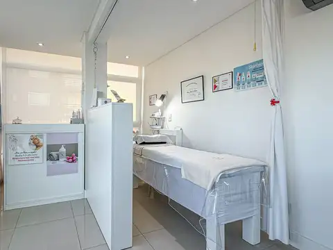 Venta Oficina B. San Jose con Baulera y Terraza