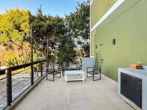 PH 4 AMBIENTES CON TERRAZA LA LUCILA