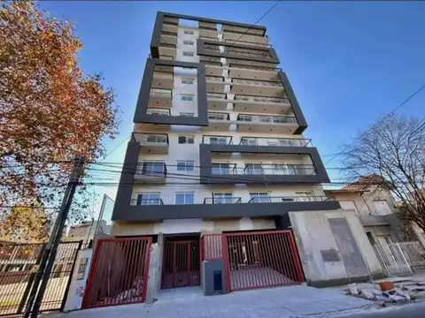 VENTA COCHERA-CASEROS-FINANCIA-PERMUTA