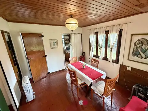 Casa 2 ambientes con 2 baños