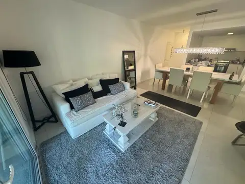 Departamento en Venta en Complejo Liquidámbar, USD 194.000