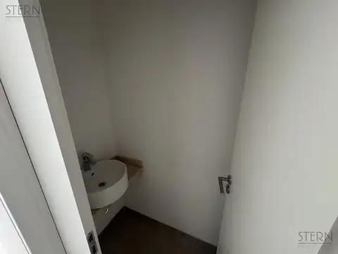 Departamento 4 ambientes con 3 baños