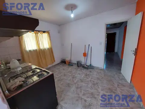 Casa 4 ambientes con 3 baños