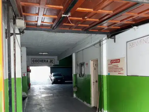 Cochera en Bernardino Rivadavia