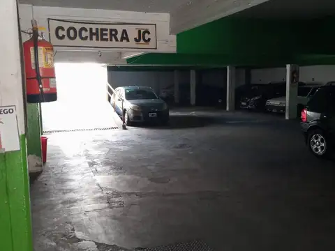Cochera en Bernardino Rivadavia