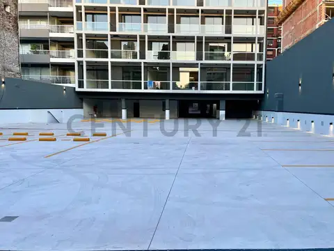 Pte. Luis Saenz Peña 1000, Piso 0