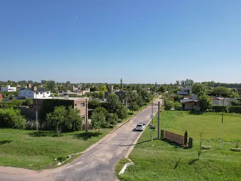 Terreno en Venta, Acequias del aire, Roldan, oportunidad apto comercial !