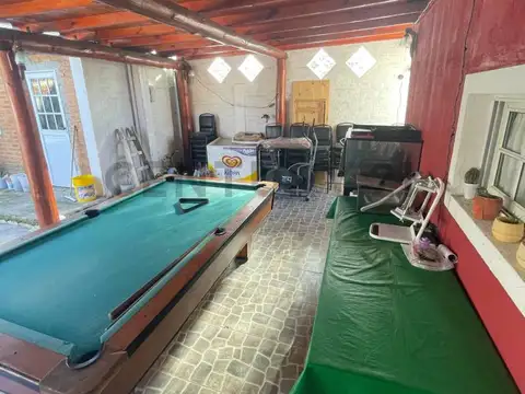 Tripodi 500, Piso 0