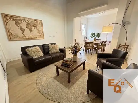 Casa 4 ambientes con 2 baños