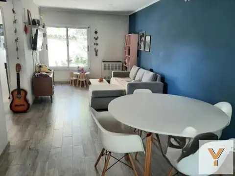 Casa en venta - 3 Dormitorios 2 Baños - Cochera - 295Mts2 - General Belgrano