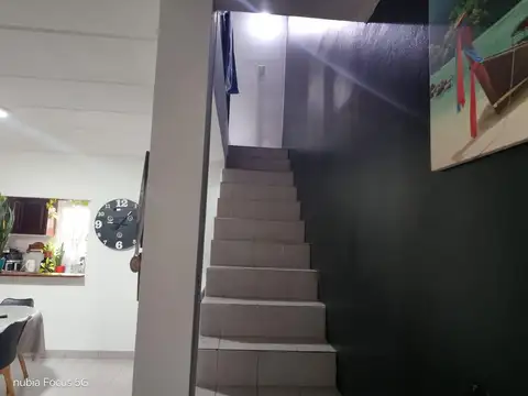 Depto Tipo Casa 3 ambientes con 1 baño