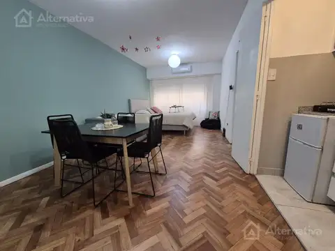 Riobamba al 900 entre Paraguay y Marcelo T. de Alvear