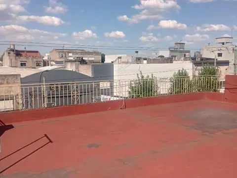 Av. Díaz Vélez 1500