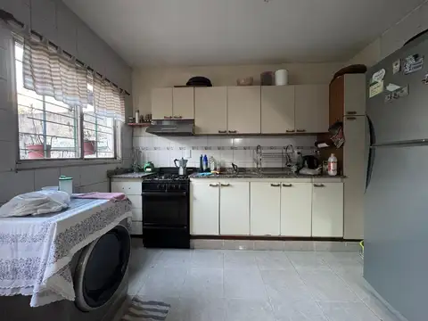 PH / DUPLEX de 4 amb c/cochera- Ituzaingo Norte-