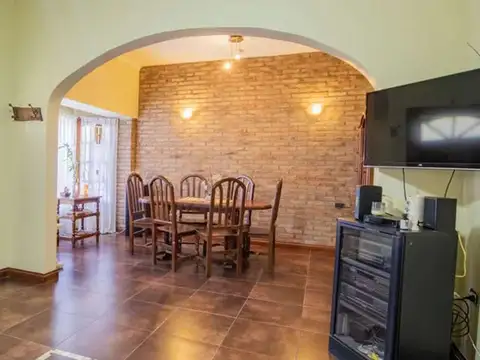 Casa en Venta de 5 dormitorios