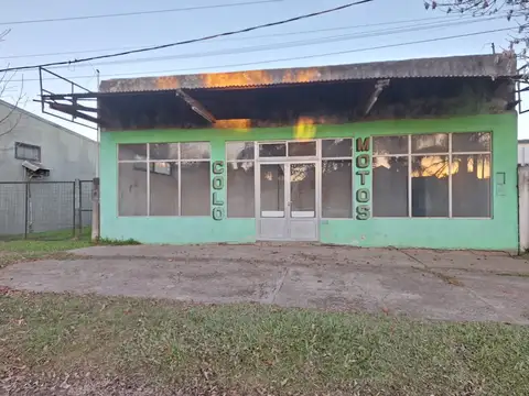 VENDO LOCAL COMERCIAL CON CASA EN VILLA ELISA 