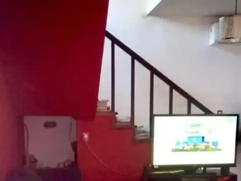 Casa en Venta en Banfield, USD 105.000