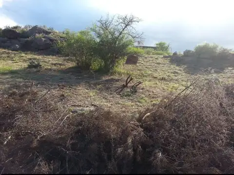 VENDE TERRENO DE 824 METROS EN ESTANCIA VIEJA