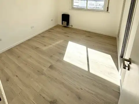 DEPARTAMENTO EN VENTA 3 AMBIENTES RECICLADO LA PERLA