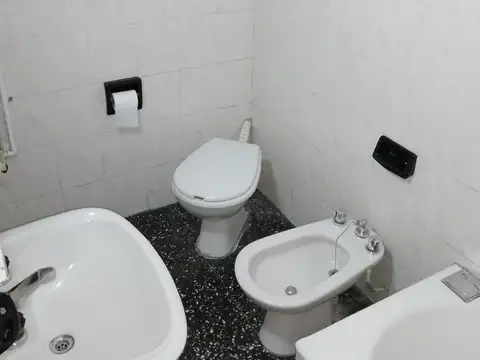 APTO CREDITO PH 3 AMBIENTES - PATIO- TERRAZA PROPIA- SIN EXPENSAS