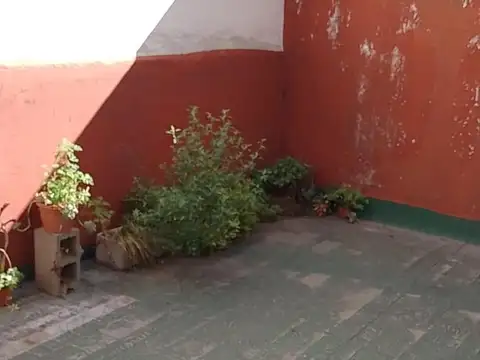 Depto Tipo Casa en Venta 65 años